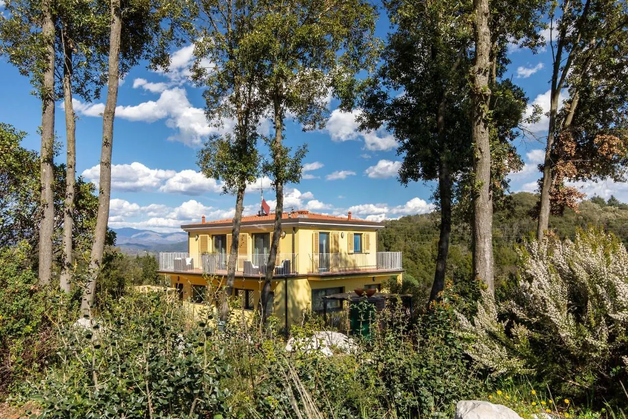 Holiday Prato Verde Chiatri Bed & Breakfast