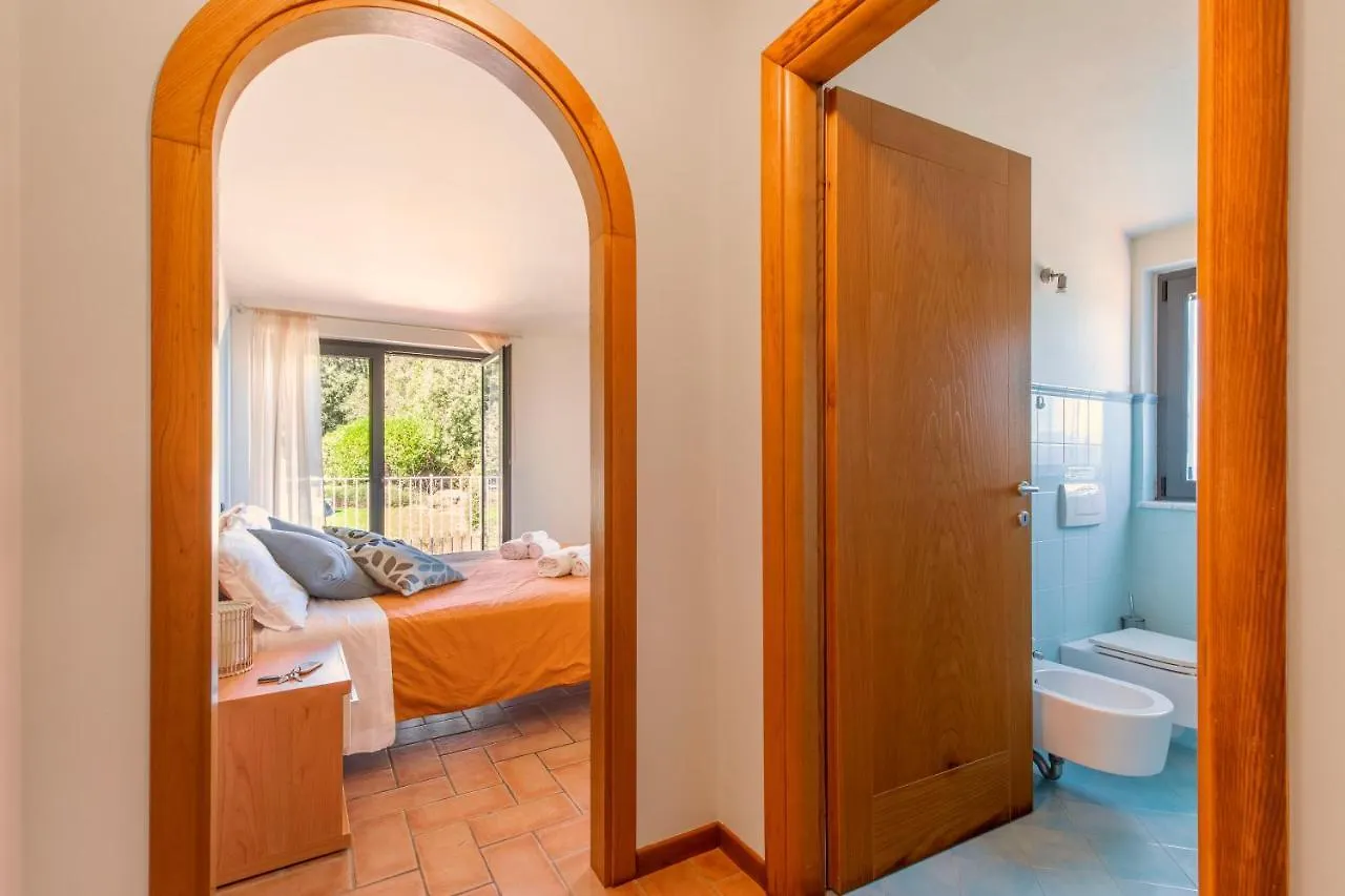 Bed & Breakfast Holiday Prato Verde Chiatri Italy