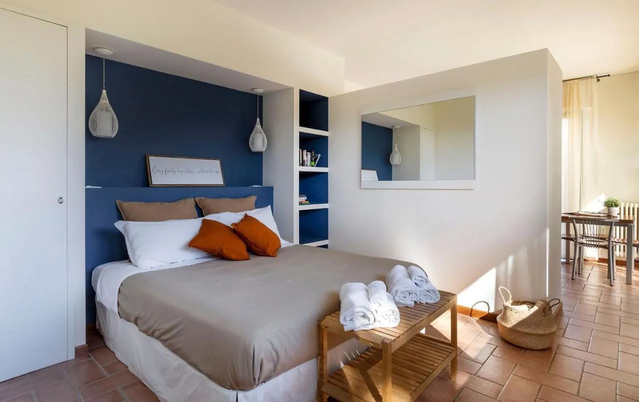 Holiday Prato Verde Chiatri Bed & Breakfast