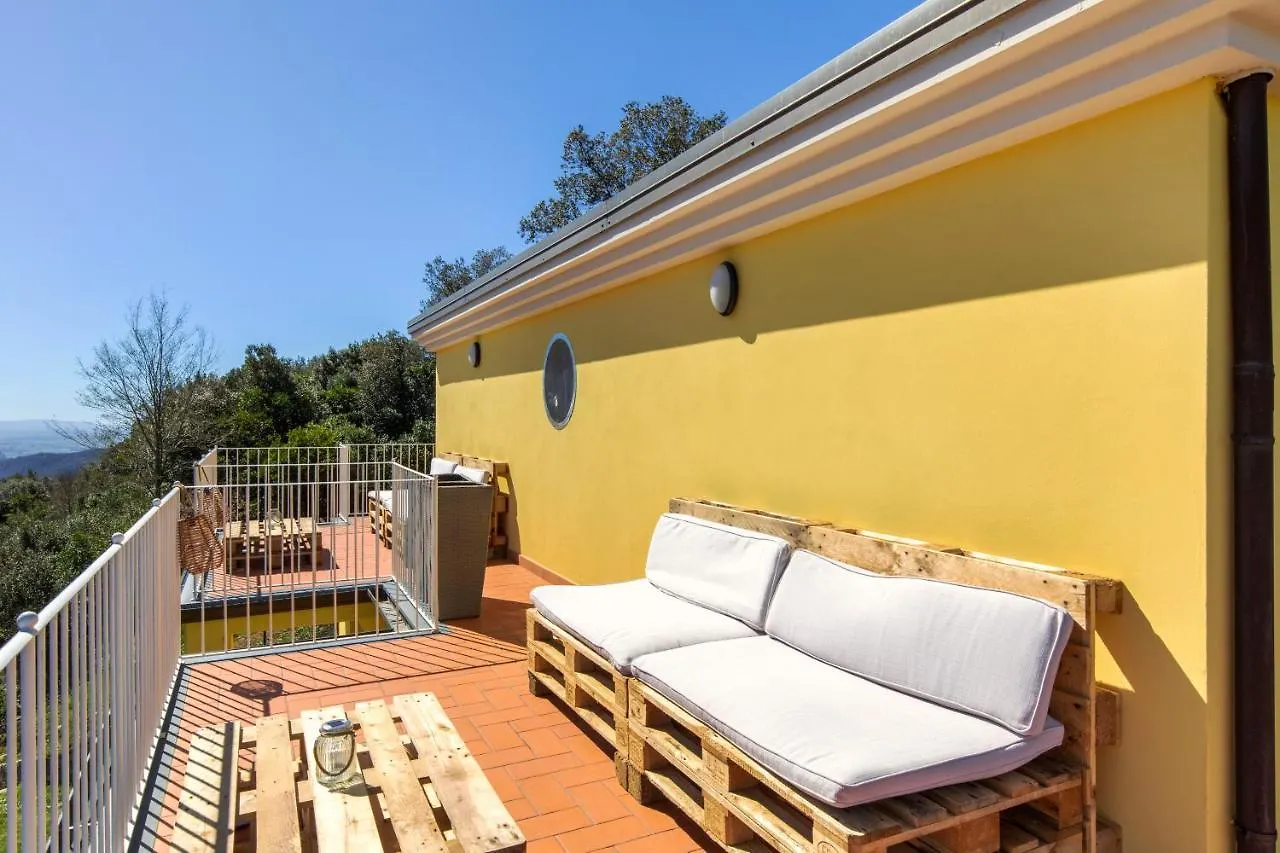 Holiday Prato Verde Chiatri Bed & Breakfast